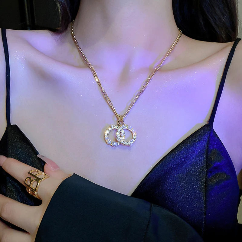 Double Circle Layer Necklace with Zircon Clavicle Chain
