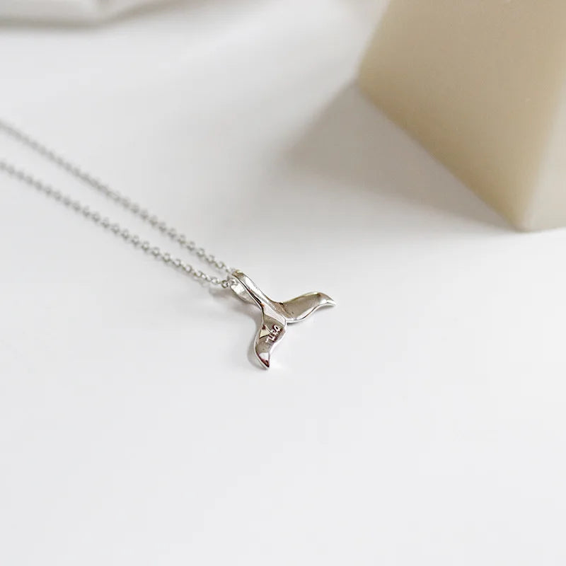 Dolphin Fish Tail Pendant Clavicle Necklace Female Jewelry Gift