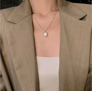 Natural Pearl Pendant Short Necklace Gothic Girl Sexy Collarbone Chain