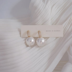 Zircon Small Hoop Earrings with Pearl Pendant