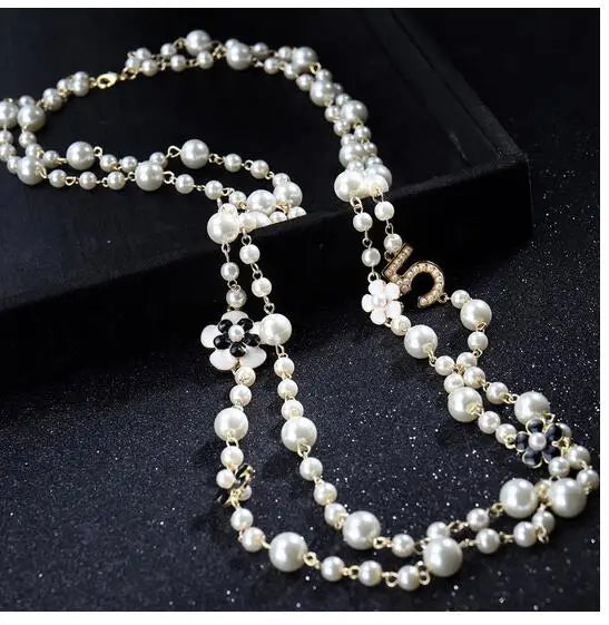 Long Multi-Layer Pearl Necklace with Xiangfeng Pendant