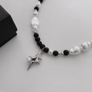 Kpop Asymmetric Pearl Star Necklace Choker