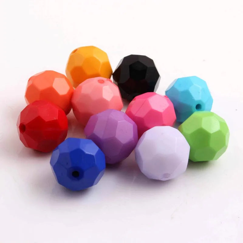Kwoi Vita' 100pcs Acrylic Beads for Kid's Bracelet Necklace Making