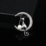 Silver Cat Brooch with Pearl & Zircon