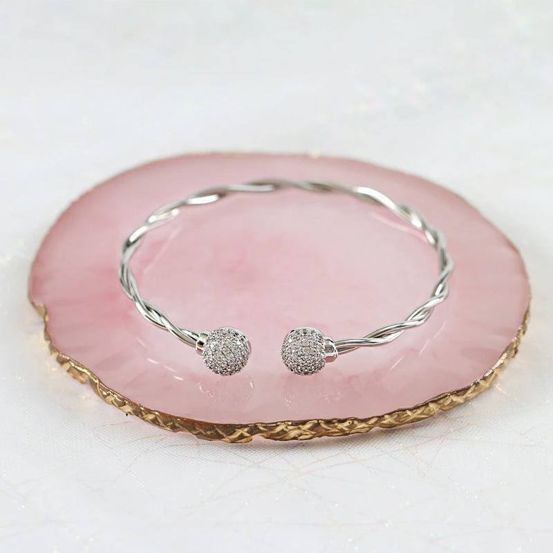 LANFLORA adjustable bracelet for women - elegant and stylish accessory