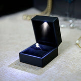 LED Lighted Display Leather Jewelry Box Gift Case Holder