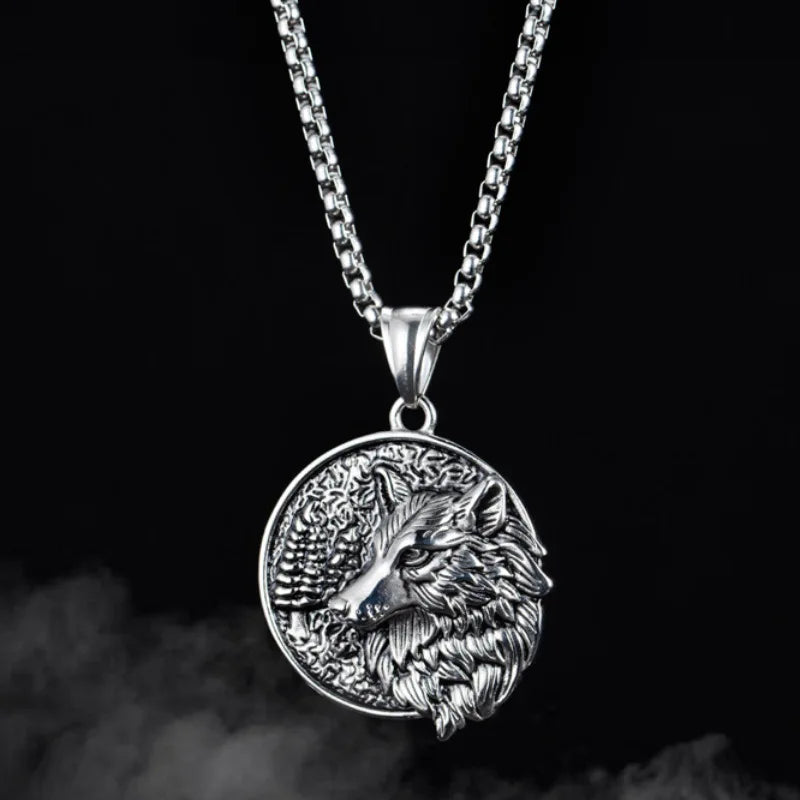 Liuwolou Retro Necklace Hip-hop Pendant Jewelry