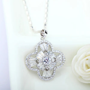 Vintage Flower CZ Pendant Necklace for Women