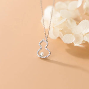 925 Silver Hollow Gourd Pendant Necklace with Pearl and Zircon for Women