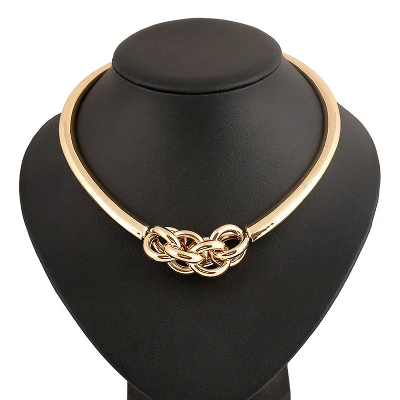 Maxi Punk Metal Choker Necklace Geometric Twist Pendant Necklace