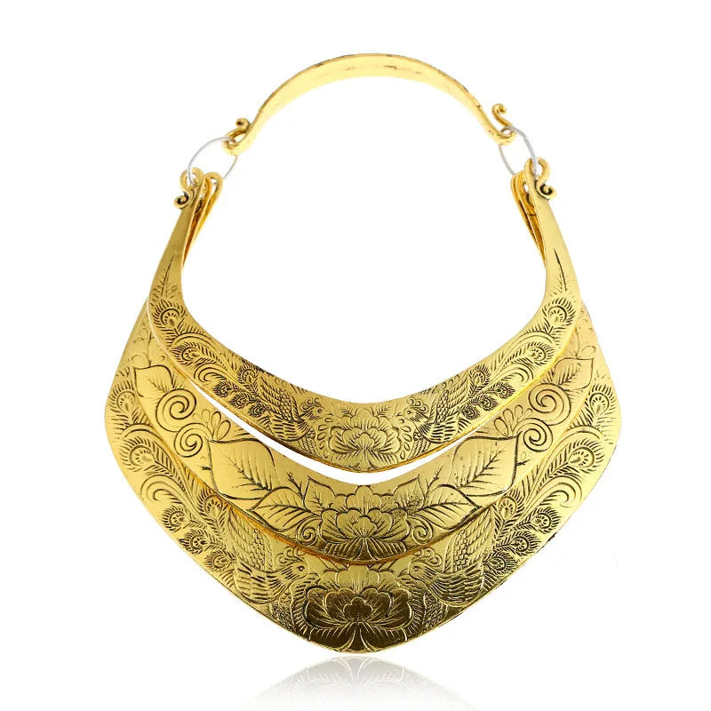 Metal Hollow Punk Collar Choker Necklace Women Personality Statement Style