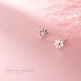 925 Sterling Silver Seven Flower Women's Stud Earrings