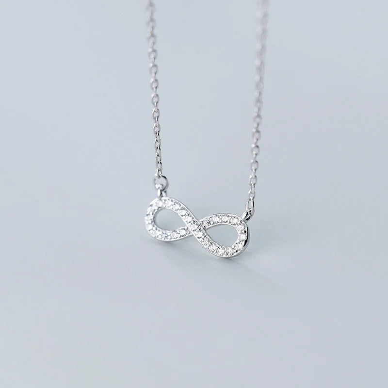 925 Silver Chains Necklace with Eight Pendant for Women
