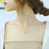 Small Secret Bee Pendant Clavicle Chain Necklace