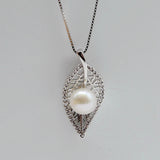 Leaf Pendant Necklace Round Natural Freshwater Pearl Women's Silver Pendant Neck