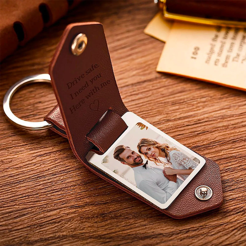 Customizable Leather Photo Keychain with Calendar Charm