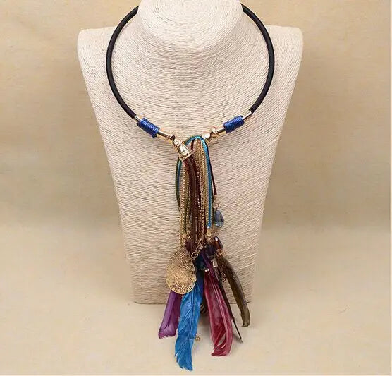 Leather feather ethnic long necklace/collier ethnique/gros collier femme