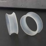 Leosoxs 2pcs Silicone Hollow Brace Big Ears 4-25mm Piercing Jewelry