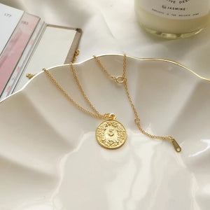 Leven Women Roman Carved Coin Pendant Necklace 925 Sterling Silver Jewelry
