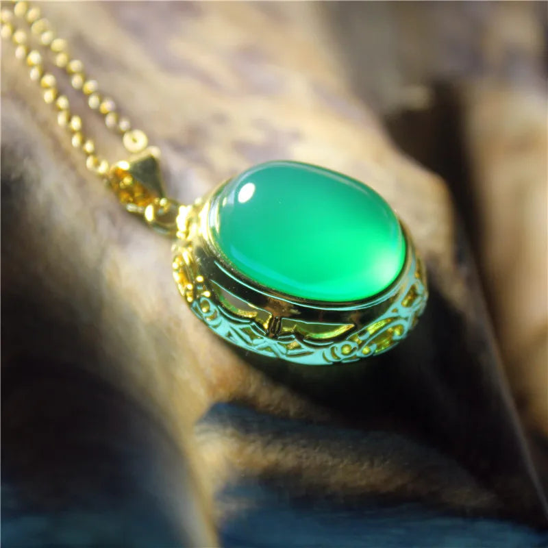 Green Agate Silver Plated Necklace for Woman