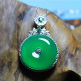 Green Agate Safety Button Necklace For Women All Seasons