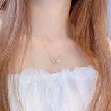Light Angel Wing Necklace Ladies Smart Heart Micro-inlaid Girl Jewelry Pendant