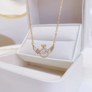 Light Angel Wing Necklace Ladies Smart Heart Micro-inlaid Girl Jewelry Pendant