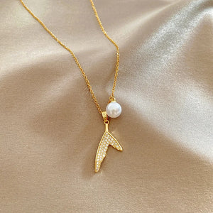 Elegant Fishtail Necklace with Pearl for Versatile Style