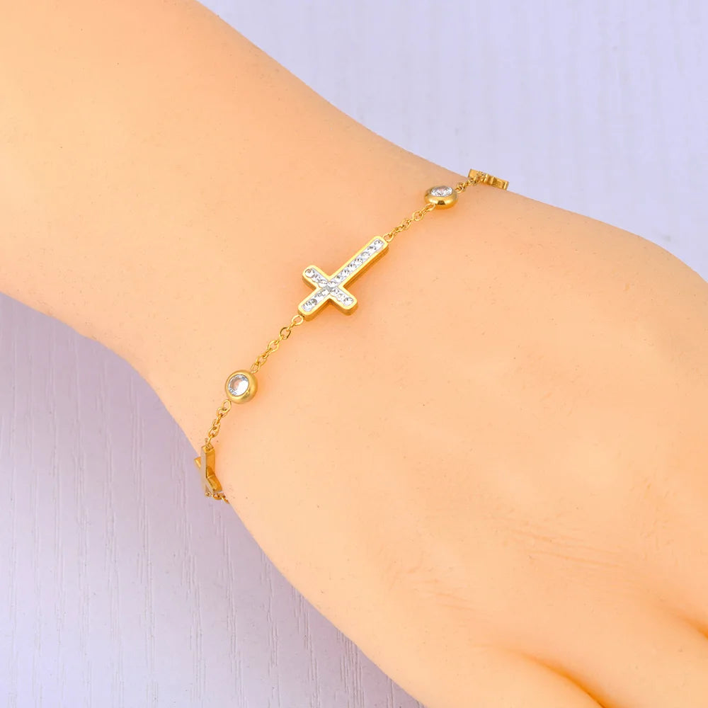 Vintage 18K Plated CZ Cross Charm Bracelet B23148