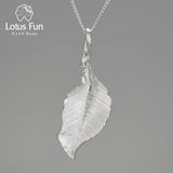 Vintage 18K Autumn Long Leaves Pendant Necklace for Women