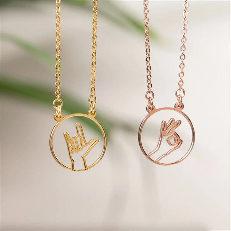 Love Necklace Gesture Necklace Disc Couple Girlfriend Pull Hook Gesture Gift