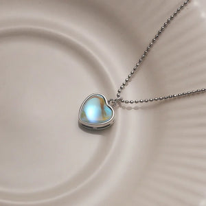 925 Silver Love Necklace with Moonstone Bead Chain Heart Pendant