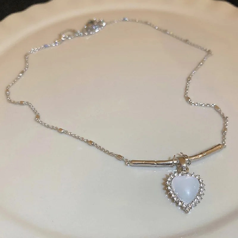 Silver Heart Pendant Necklace Zircon Short Chain Women Accessory