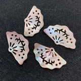 Vintage Seawater Shell Fan-shaped Pendant Necklace