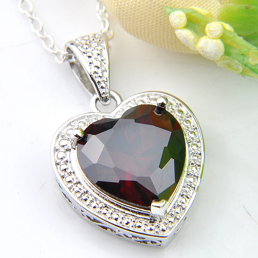 Vintage Cz Zircon Heart-shaped Pendant Necklace