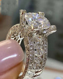 Zircon Inlaid Silver Wedding Ring for Women