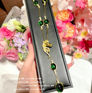 Vintage Horse Shape Green Crystal Choker Necklace