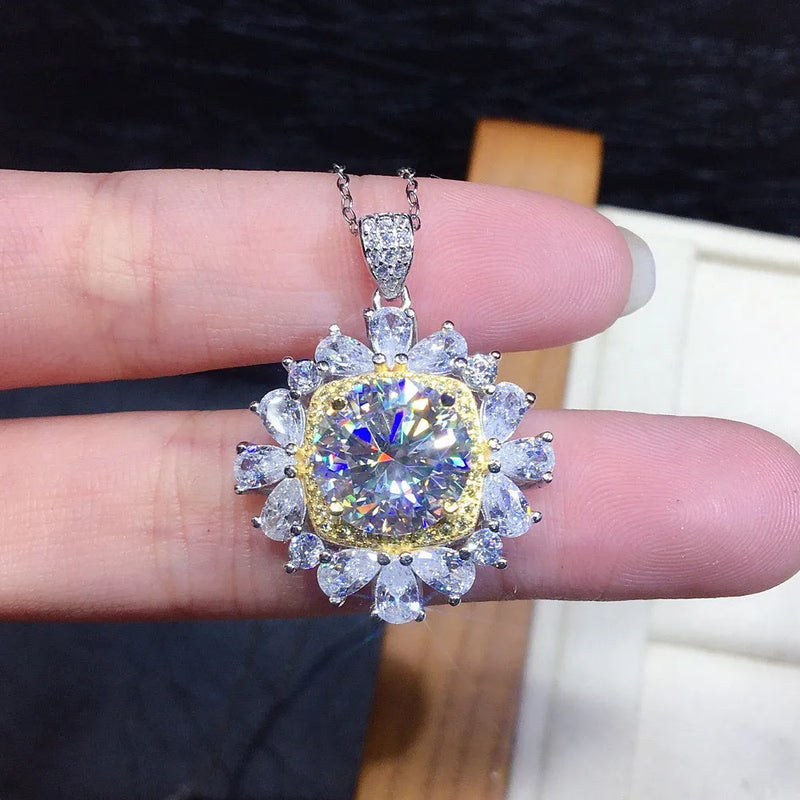 3 Carats Zircon Diamond Flower Pendant Necklace - Silver Choker Jewelry