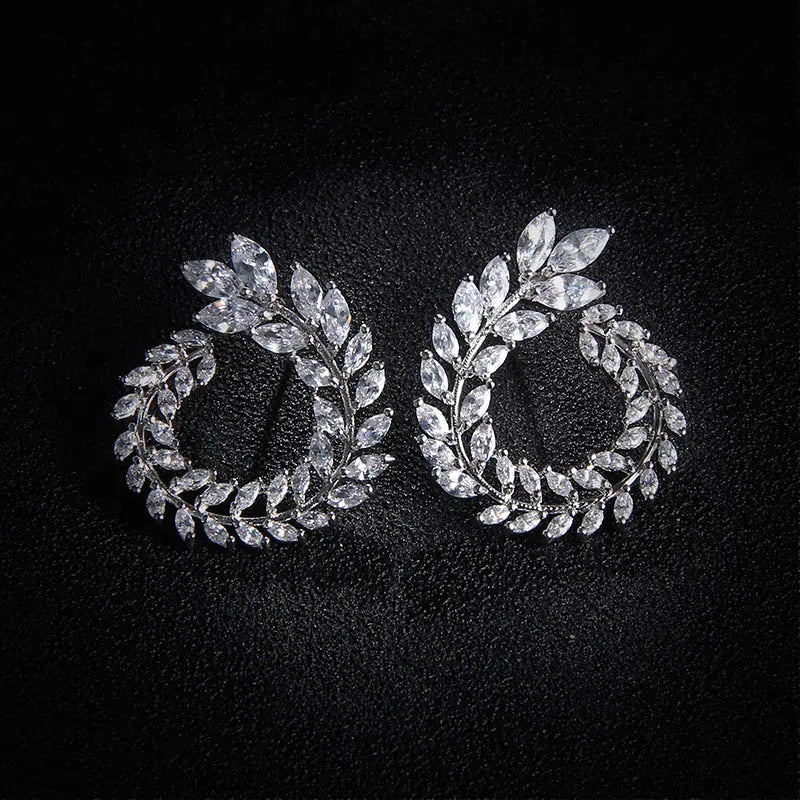 Olive Shape CZ Stud Earrings Crystal Earings Women Party Boucle d'oreille