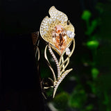 Peacock Feather Brooch for Women Shining Female Brooch Corsage Jewelry