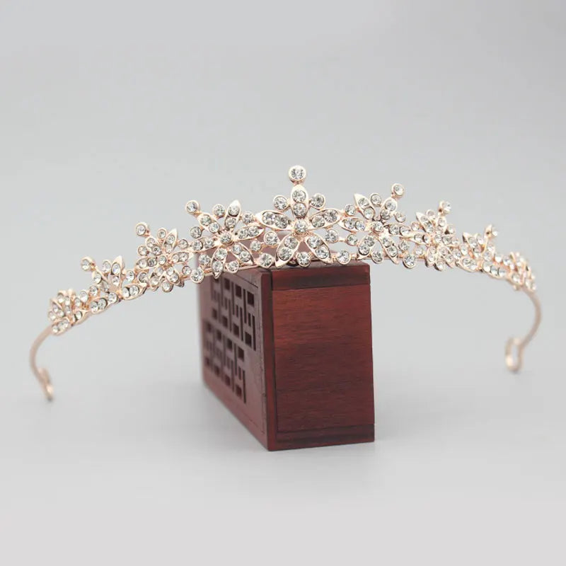 Crystal Pearl Bridal Crown Woman Tiaras Hair Ornaments Headbands Wedding Party