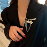Pearl Flower CC Brooches for Women's Clothing Elegant Number 5 Brooch