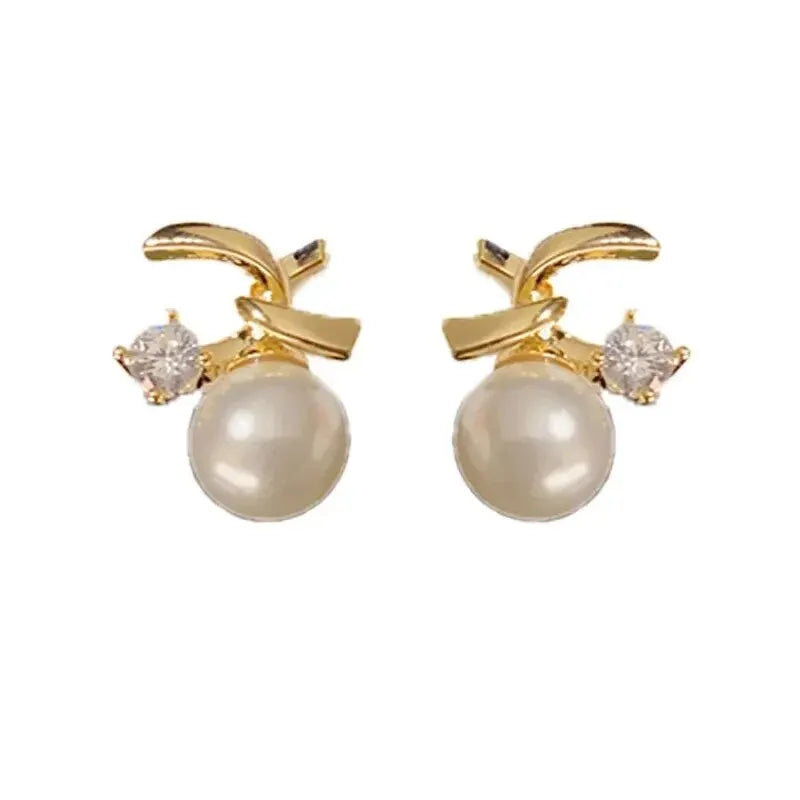 Sweet Zircon Pearl Earrings S925 Silver Needle Unique Temperament