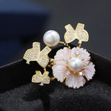 Freshwater Pearl Brooch Pins Butterfly Shell Flower Coat Accessories