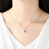 18K Diamond Pendant Choker Necklace for Women