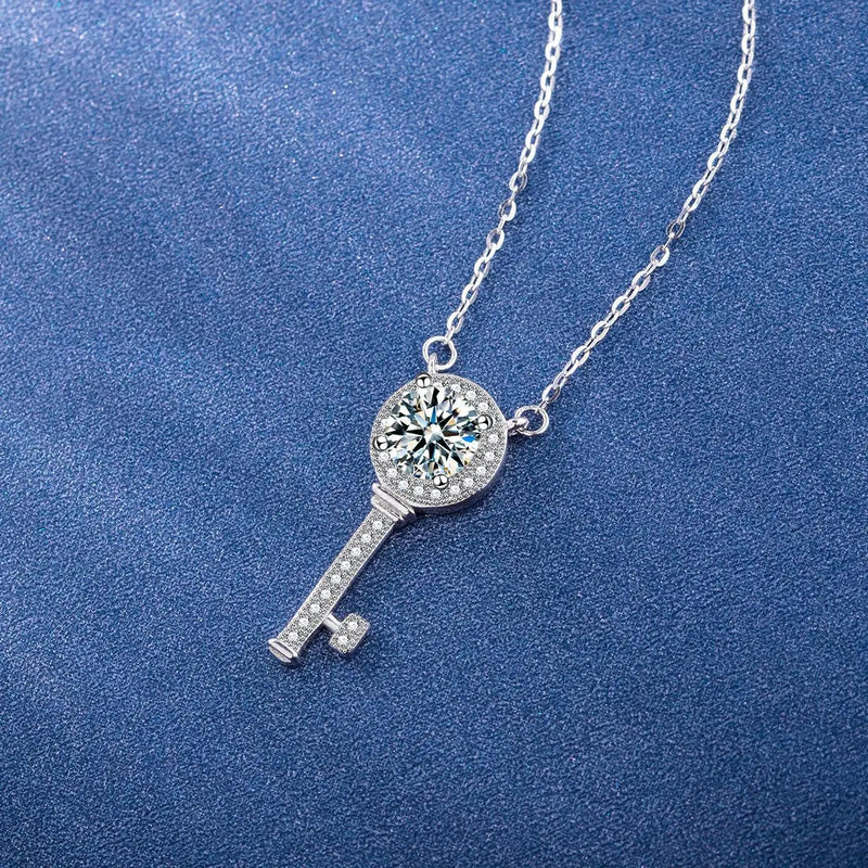 S925 1ct Moissanite Key Pendant Necklace Zircon Jewelry for Women