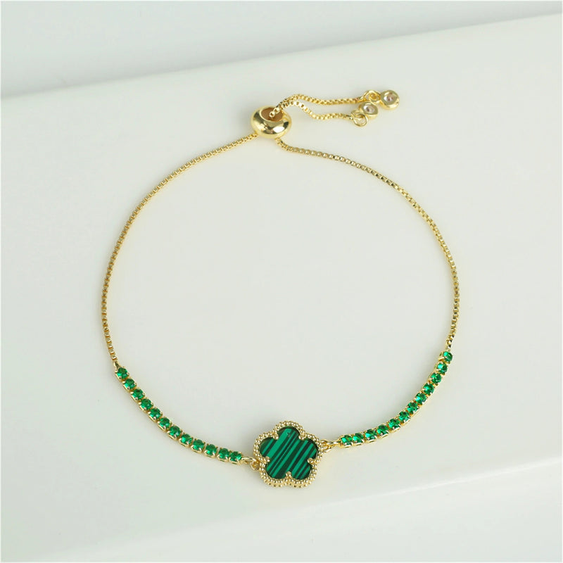 Flower Charm Bracelet with Shell Pendant