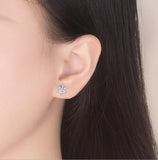 Zirconia Snowflake Stud Earrings 925 Sterling Silver S-E582
