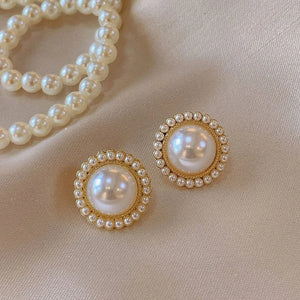 Vintage Pearl Earrings for Women - Classic and Elegant
