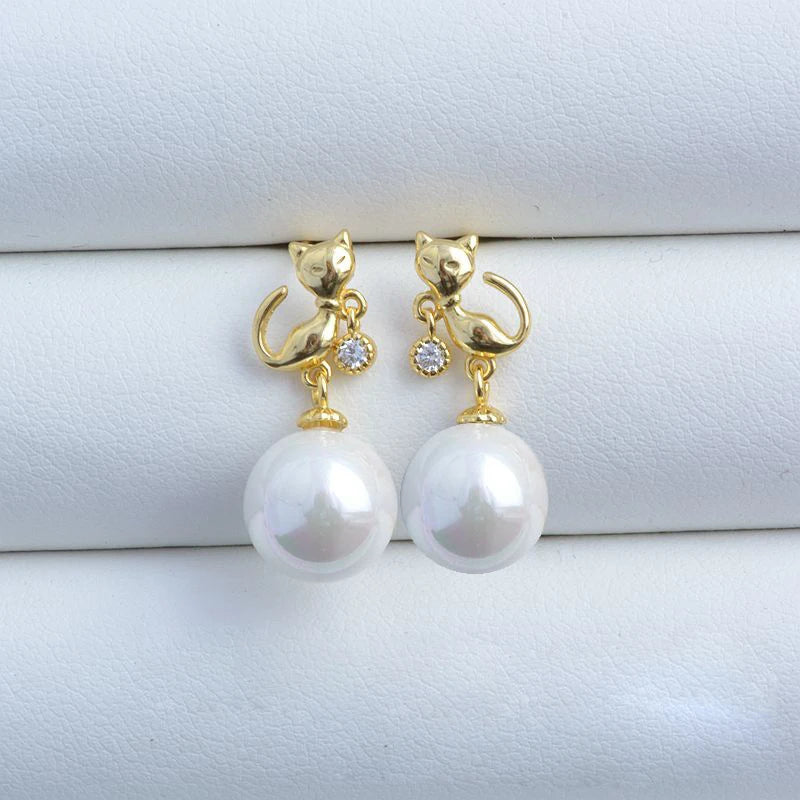 6-7mm Freshwater Pearl Leaf Cat Dangle Earrings S925